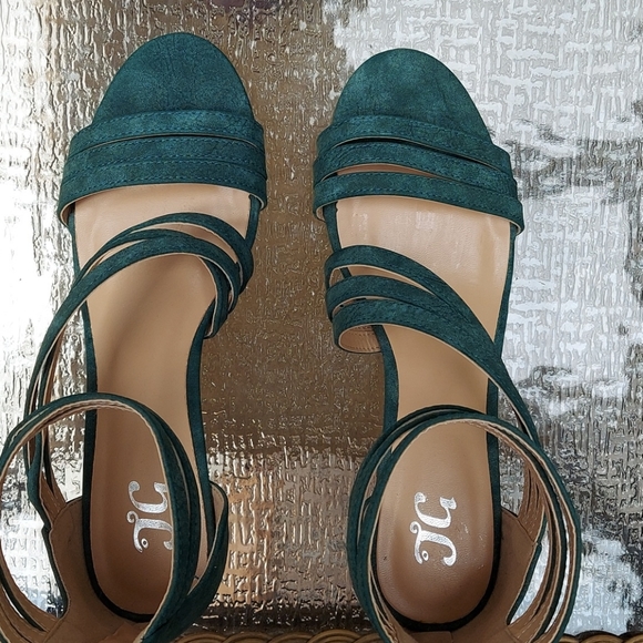 JGoods zipper back sandals, size 9 - Picture 6 of 6